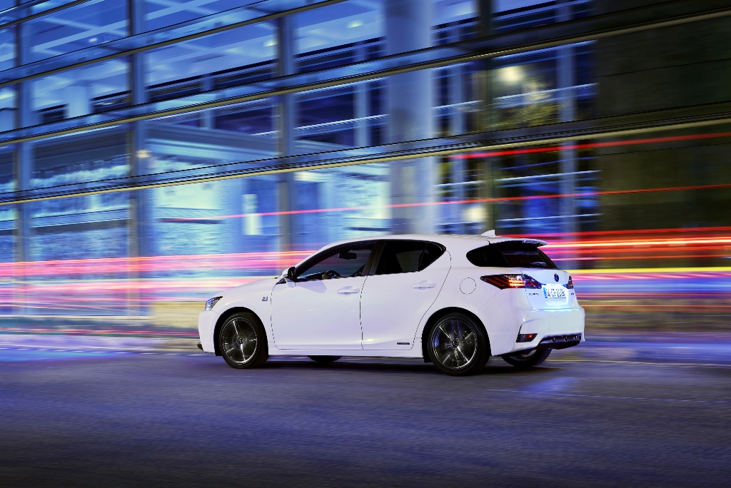 Lexus CT 200h Urban Edition – “Querido, encolhi o Lexus!!!”